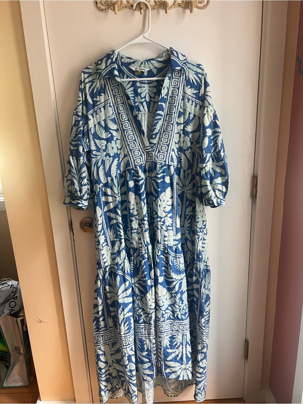 Celandine Blue & White Tropical Print Midi Dress | Medium
